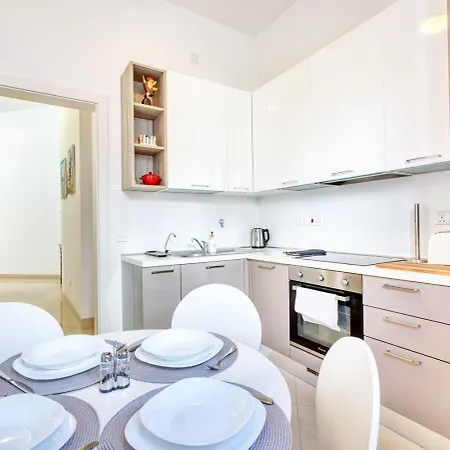 Charming Maltese Maisonette *