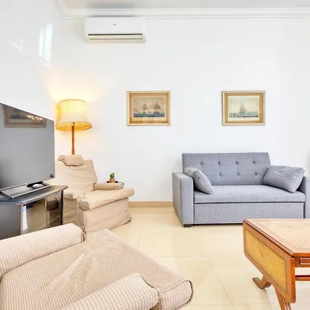 Charming Maltese Maisonette Apartment Sliema