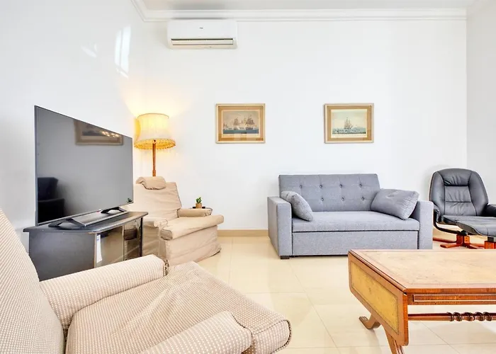 Charming Maltese Maisonette Daire Sliema