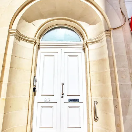 Apartman Charming Maltese Maisonette